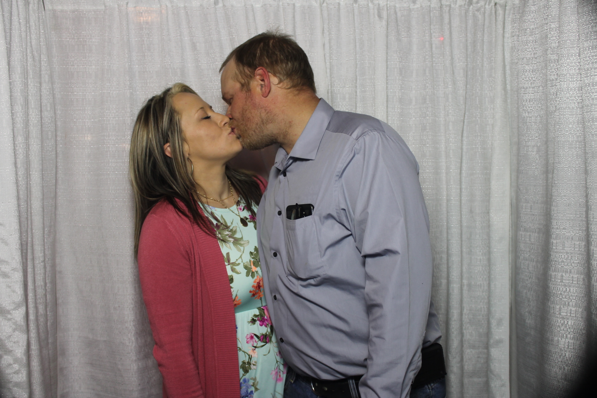 Danielle Gregory Reception | View more photos from the event at gallery.photoboothcincy.com/u/PhotoBoothCincy/Danielle-Gregory-Reception